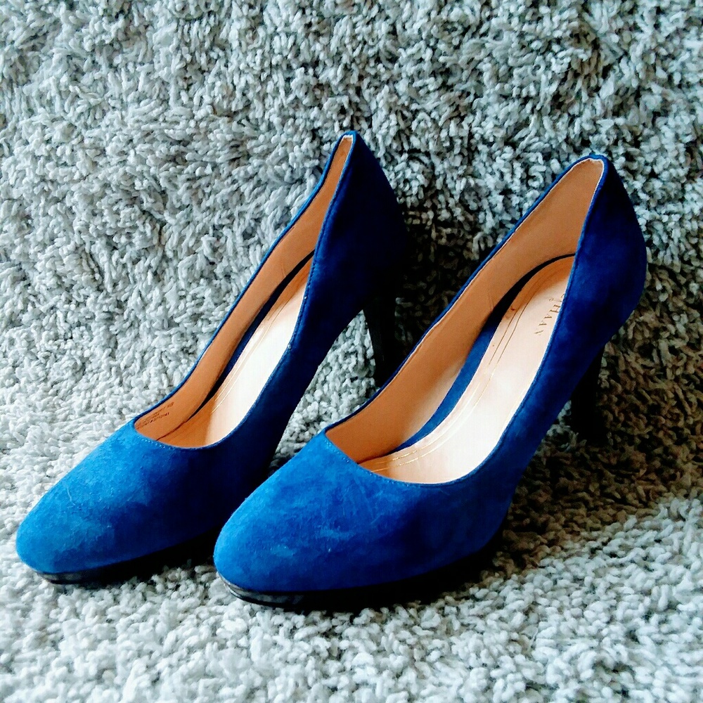 Cole Haan Blue suede heels